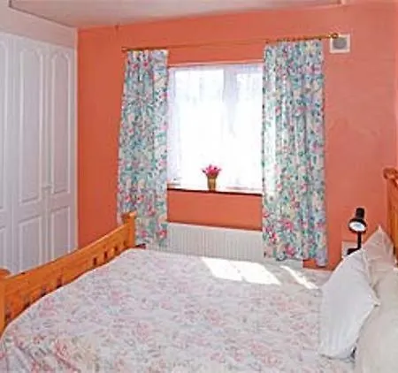 Friary Downs House & Apartment